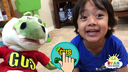 Hide and Seek Playing Chase with Gus The Gummy Gator! Kids playtime Rainbow Gummy Jello egg!-XnGCbPPbuv0