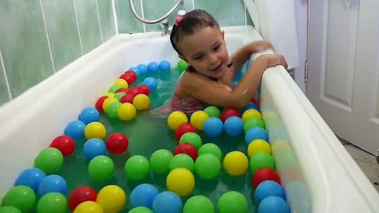 GIANT Slime Bath Gooey Pool with Ball Pit Balls