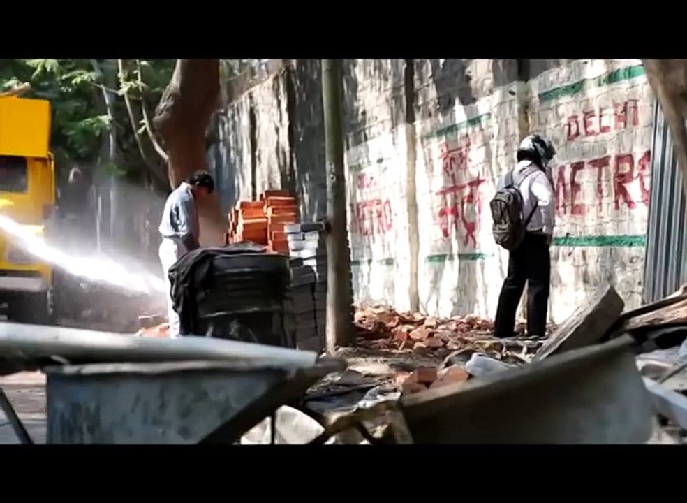 Pissing tanker