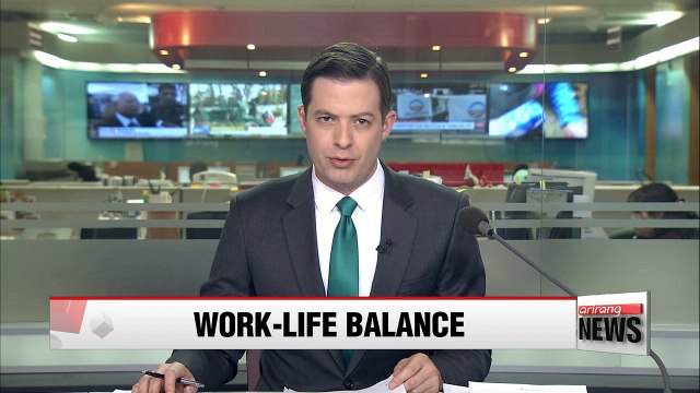 Gov't 'guarantees' civil servants at least nine hours' rest a day