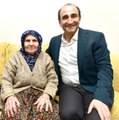 84 Yaşındaki Emine Ninenin Dünya Kadınlar Gününde Dünyası Aydınlandı