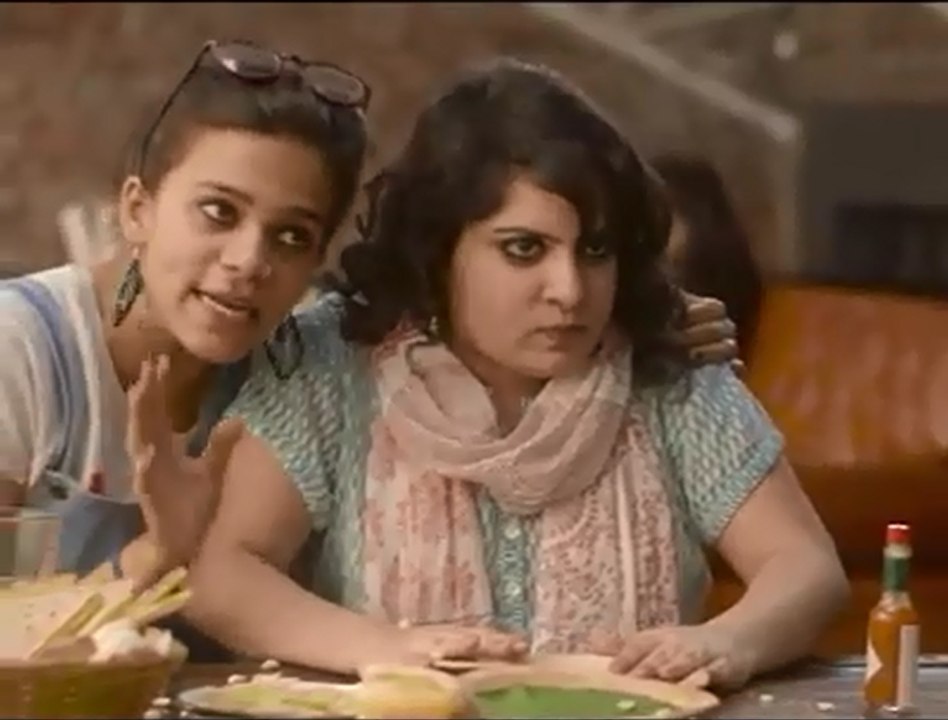 how girls react when boys don't stare