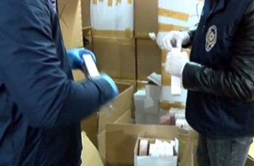 Istanbul'da 500 Bin Dolarlık Sahte Parfüm Ele Geçirildi
