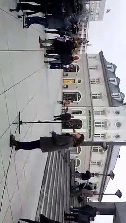 Gratë në Kosovë nuk e festojnë 8 marsin, protestojnë për të drejtat e tyre