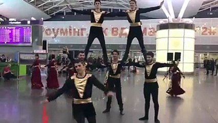 Ансамбль армянской народной песни и танца "Айреник"