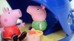 Pig George Da Familia Peppa Pig no Parquinho da Peppa!!! Em Portugues Tototoykids