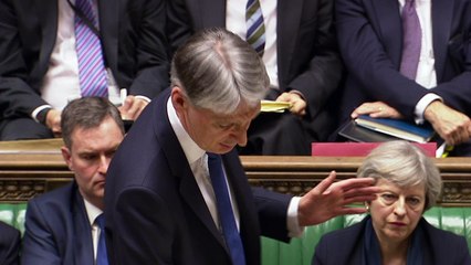 Philip Hammond announces business rates relief in budget