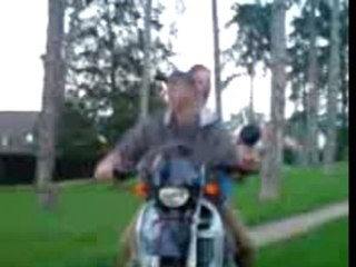 video de merde becane pinede evry