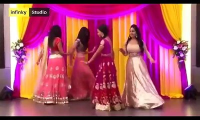 Tune mari Entry - Pakistani wedding dance islambad 2017