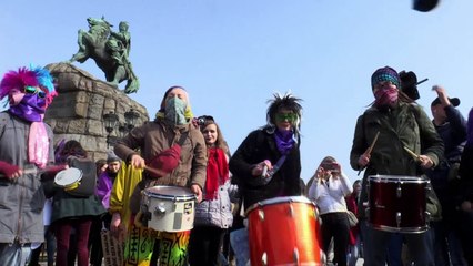 Ucranianas não querem presentes no Dia da Mulher
