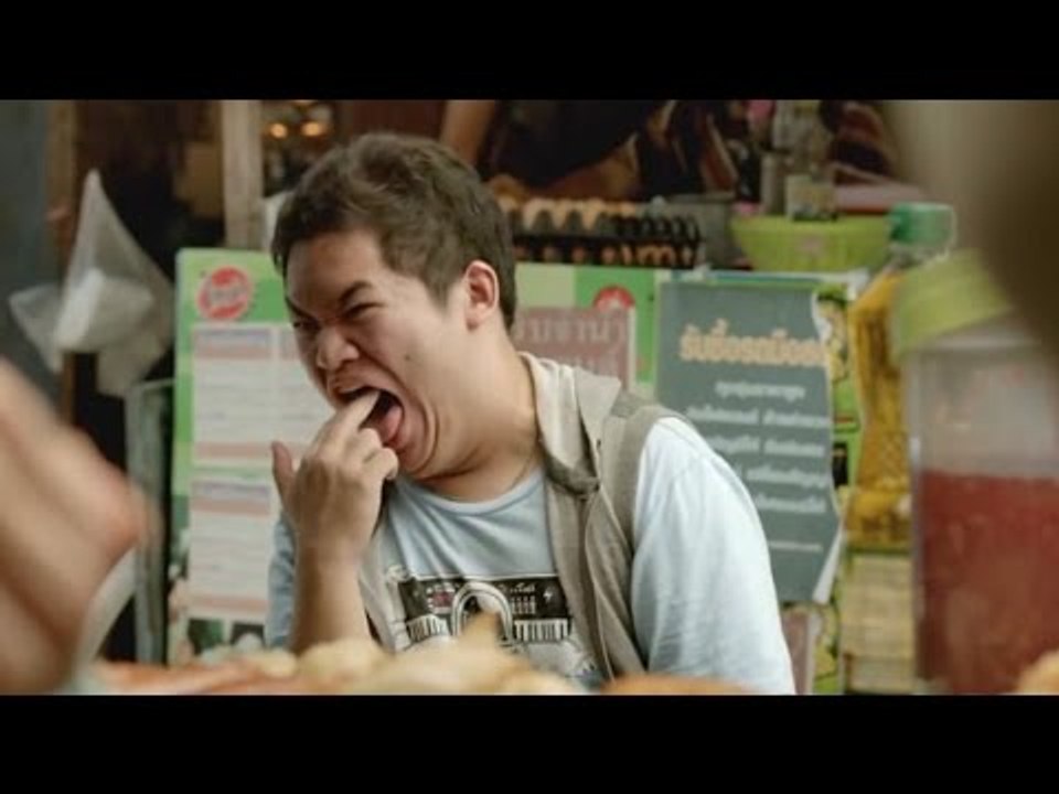 "Et bon appétit bien sûr !" ON A MARCHÉ SUR BANGKOK Extrait