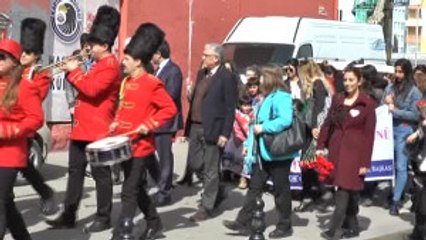 8 Mart Kadınlar Günü Kartal'da Kutlandı