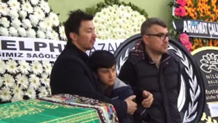 Otobüs Kazasında Ölen Kadın İşçinin Erkek Kardeşi Seslendi: "Arkandan Gözyaşı Döken Bu Kalabalık...