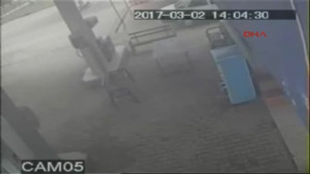 Adıyaman Samsat' Ta 5.5 Büyüklüğündeki Depremin Yeni Güvenlik Kamerası Görüntüleri Ortaya Çıktı