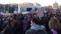 Madrid'de 10 Bin Kişi, Kadın Cinayetlerine Karşı Yürüdü
