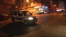 Ataşehir'de Polis Aracına Doğru Ateş Açıldı