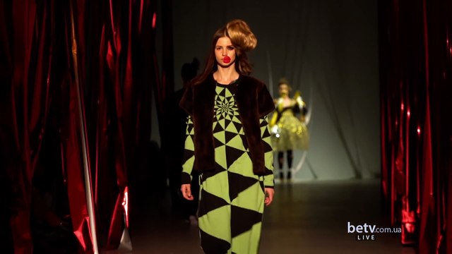 Zalevskiy. Показ коллекции AW 2017-18 на 40 Ukrainian Fashion Week [Full HD,1920x1080]