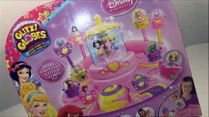 Télécharger la video: Disney Princesses GLITZI GLOBES Disney Toys, Princess toys, Toy Videos