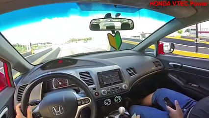 HONDA Civic Si Powerslide -Highway Traffic Battle-