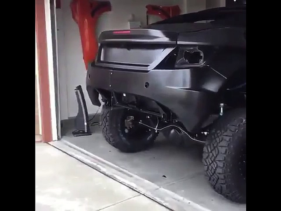 What ever this is it's a badass pre runner