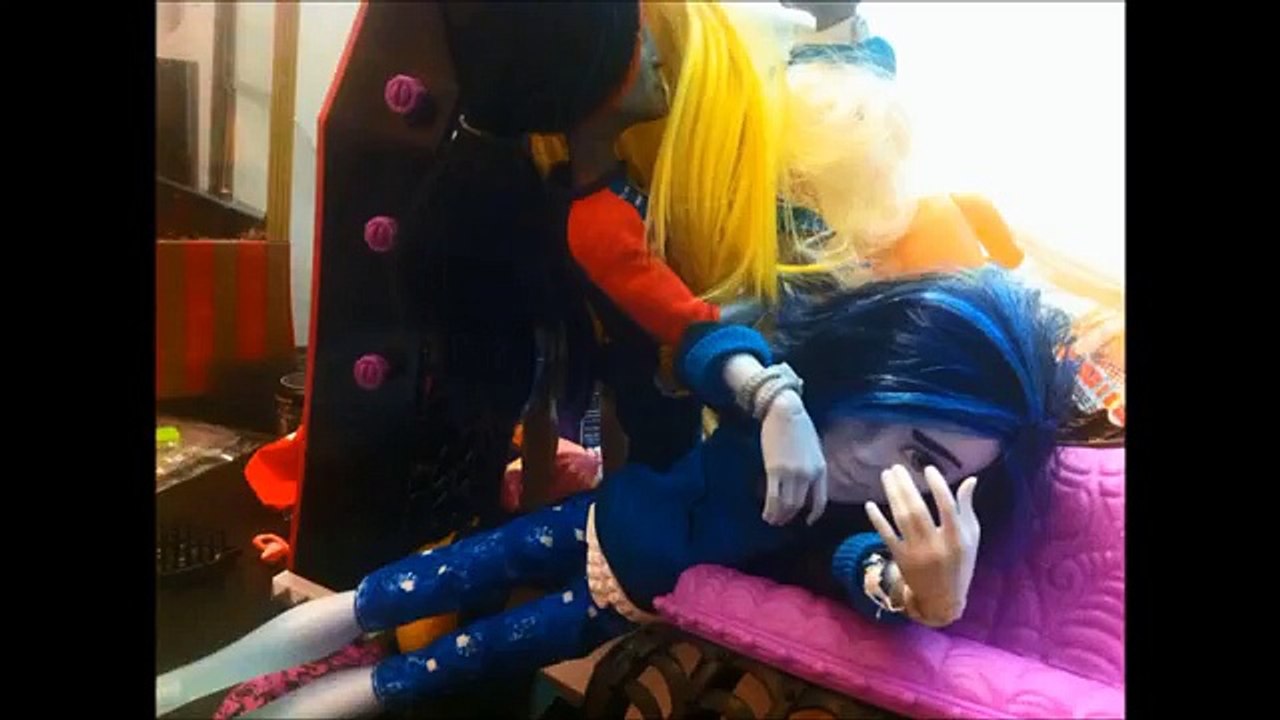 Monster High Slayer | Prom Fight | 08 | Stop motion