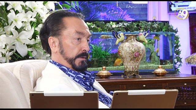 Münafıklar Müslümanların üzerindeki asıl baskıyı oluşturan güçtür.