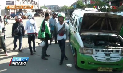 Penumpang Sepi, Sopir Angkot "Sweeping" Ojek Online
