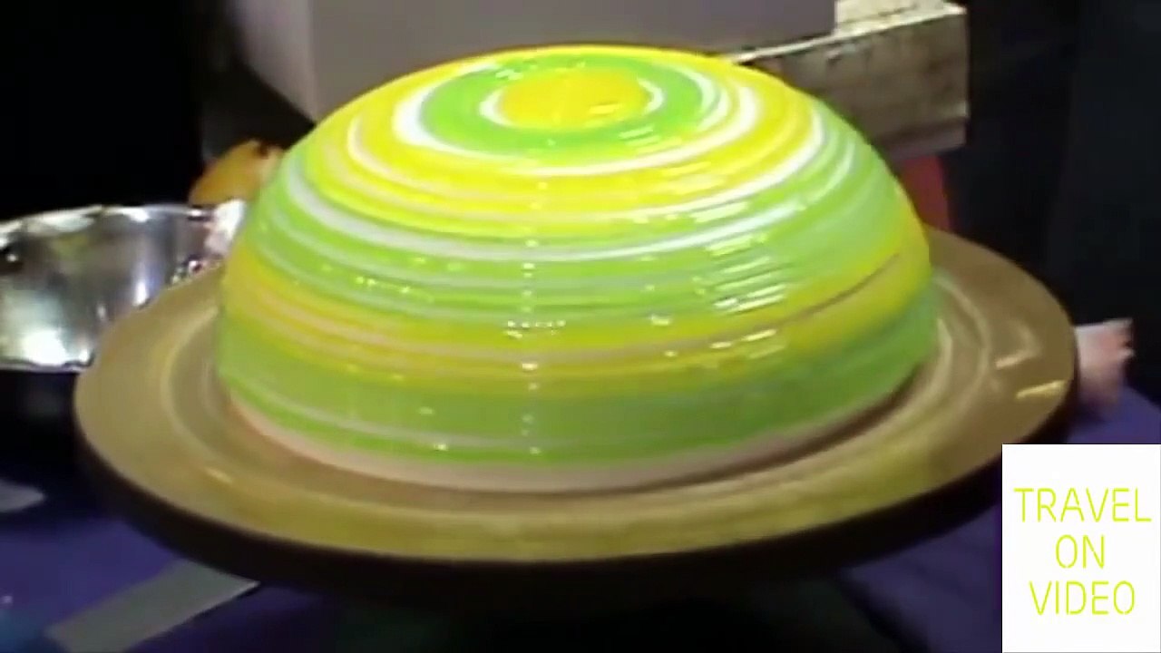 Make cream cakes with ceramic style