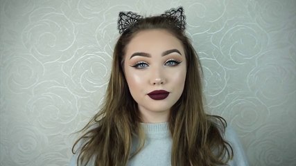 Live Preety Girl Beauty Glitter Cut Crease