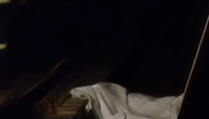 Raylarda Selfie Yapan Çocuk, Trenin Altında Kalarak Can Verdi