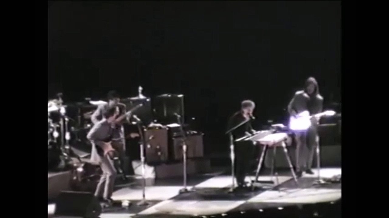 Bob Dylan 2002 - Seeing the Real You at Last