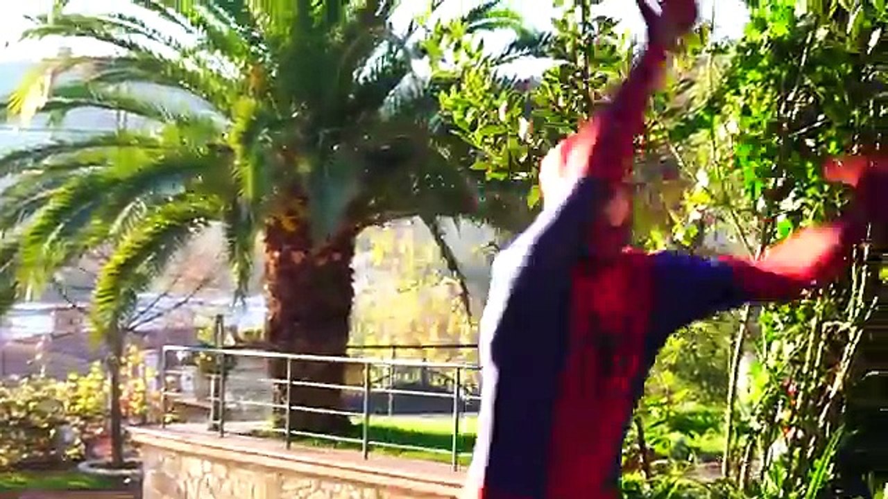 Spiderman Turns HULK & Beat Frozen Elsa | Magic Joker Spell Doctor Vs Superheroes In Real