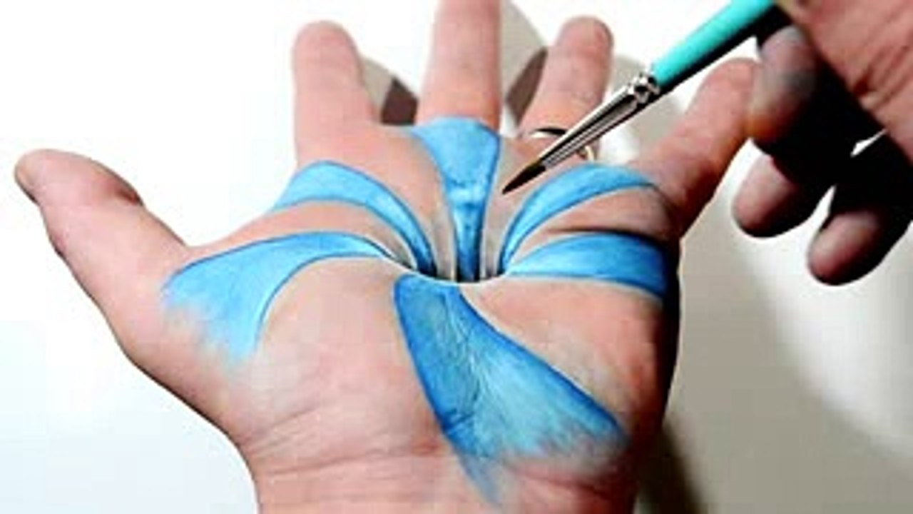 Trick Art on Hand - Cool 3D Hole Optical Illusion
