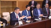 Bakan Çavuşoğlu Medya Temsilcileri ile Bir Araya Geldi