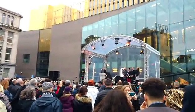 Rive Gauche à Charleroi : Philippe Van Cauwenberghe à l'inauguration