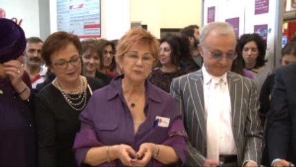 Yeni Yüzyıl Üniversitesi'nde "Yeni Yüzyılın Çalışan Kadınları" Sergisi Düzenlendi