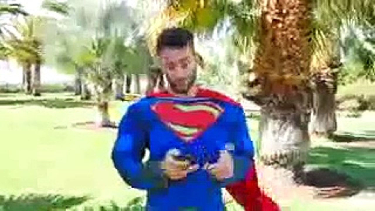 Человек-паук против Alienzombie атаку Вт замороженные elsa, розовый Человек-паук и Тор в реальной жизни Superhe