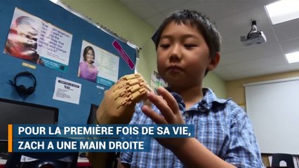 Pour la première fois de sa vie, Zach a une main droite