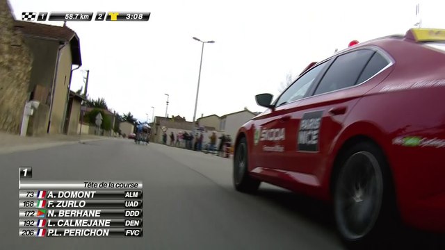 L'échappée à 50km de l'arrivée / The break with 50km to go - Étape 5 (Quincié-en-Beaujolais / Bourg-de-Péage) - Paris-Nice 2017