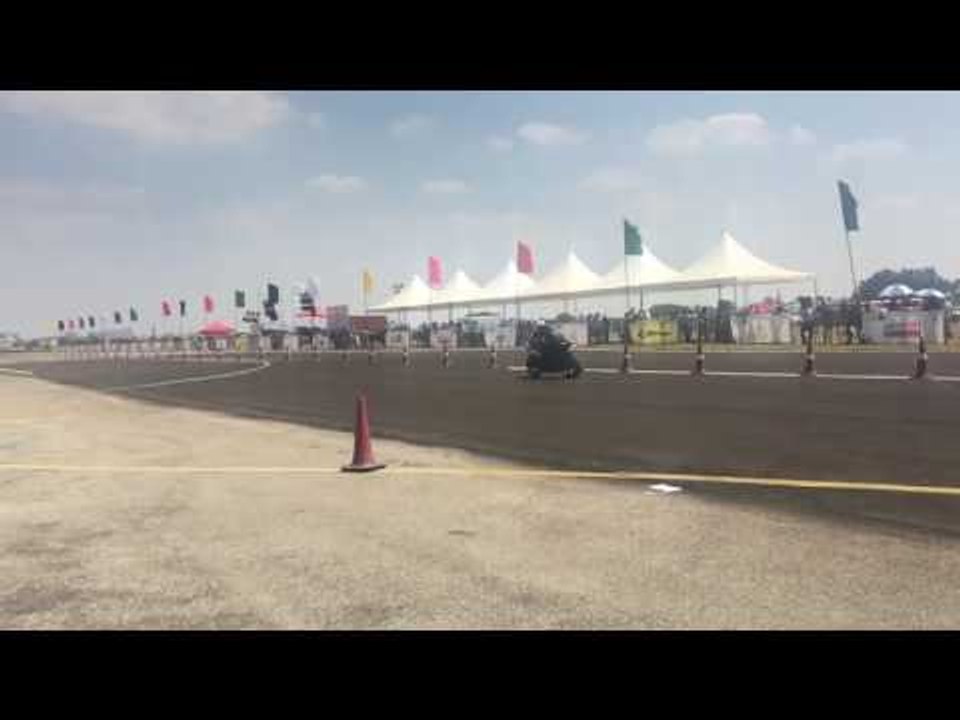 Vroom Drag Race 2016 | Jakkur, Bangalore | Super Bikes 45 - DriveSpark