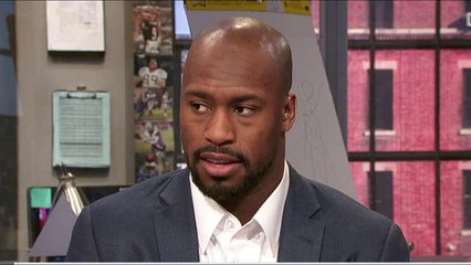 Vernon Davis draws his feelings about signing back with Redskins