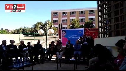 السفيرة السويدية تشاهد عرض مسرحى عن ختان الإناث بقنا