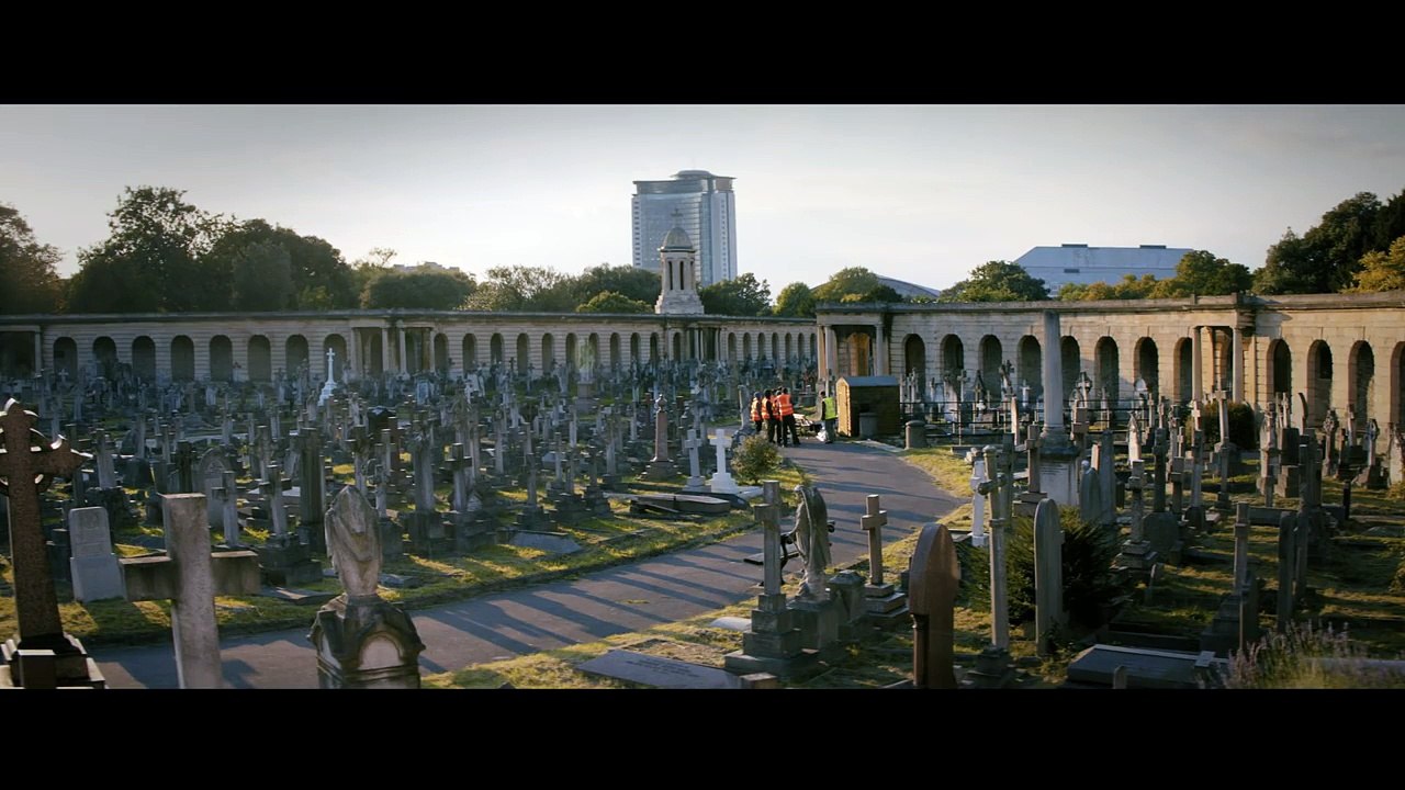 100 Sokak - 100 Streets (2016) Fragman