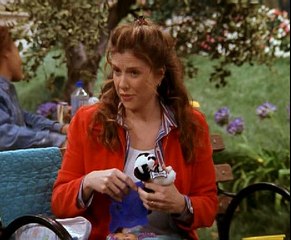 Szeretünk Raymond!  S03 23 Egy Kis Kedvesség