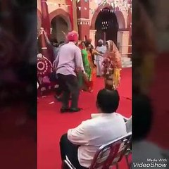 Funny videos...Har ek friend kmina hota hai....must watch