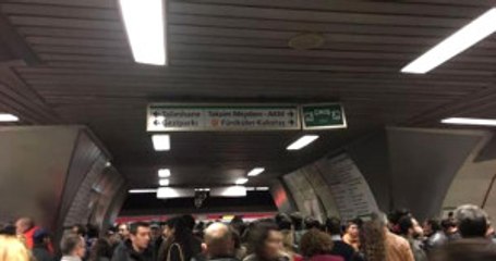 İstanbul'da Yenikapı-Hacıosman Metrosunda Seferler Durdu