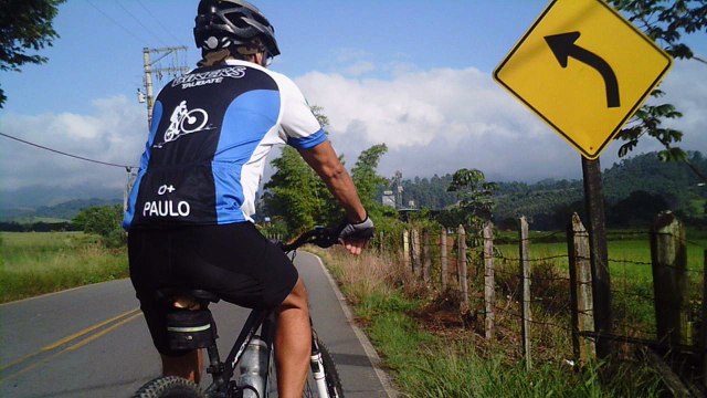Porque pedalar, vamos pedalar, vamos viver, vamos trilhas, onde pedalamos, bikers, amigos, famíli nas trilhas, Tremembé, SP, Brasil, Marcelo Ambrogi