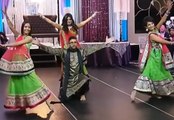 Indian Wedding Dance by Bride Friends || 2017 Indian Wedding Dance Performance