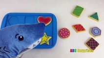 PET SHARK Eats Cookies Learn Shapes with Baking Cookies Toy Playset for Kids ABC Surprises-Ez