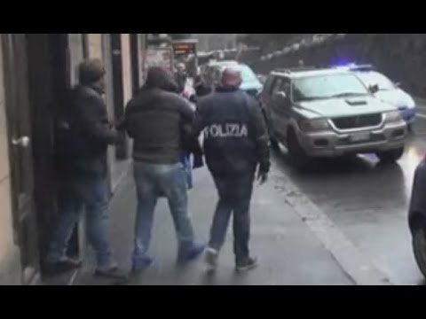 Genova - Furti in appartamenti, arrestati quattro topi albanesi (01.03.17)